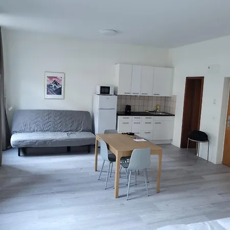 アパート Hitrental Seefeld - Kreuzstrasse *