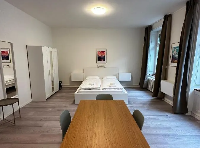 Hitrental Seefeld - Kreuzstrasse *