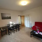 Hitrental Seefeld - Kreuzstrasse Apartment