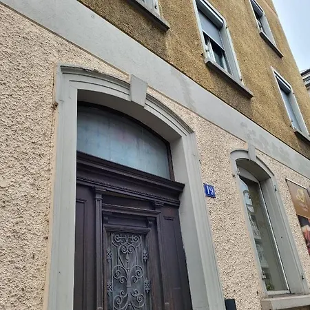 Hitrental Seefeld - Kreuzstrasse Apartment Zurich