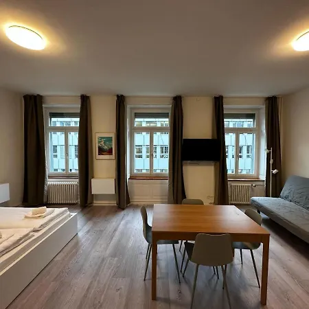 Hitrental Seefeld - Kreuzstrasse Apartament