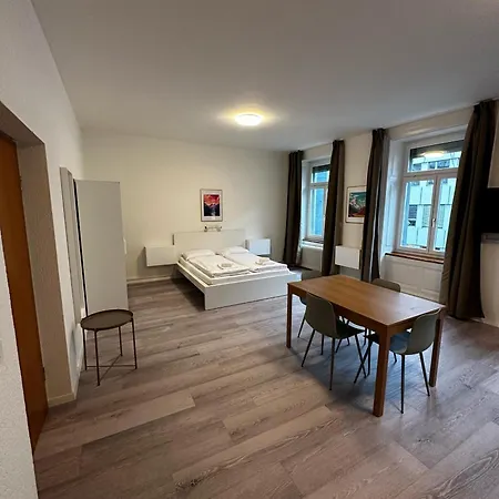 Hitrental Seefeld - Kreuzstrasse *