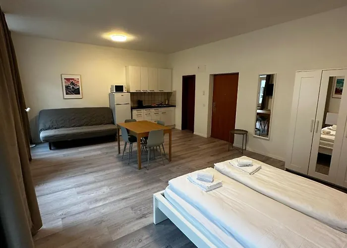 Hitrental Seefeld - Kreuzstrasse *