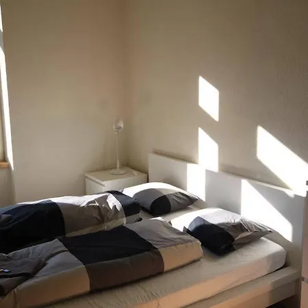 Hitrental Seefeld - Kreuzstrasse * Zürih