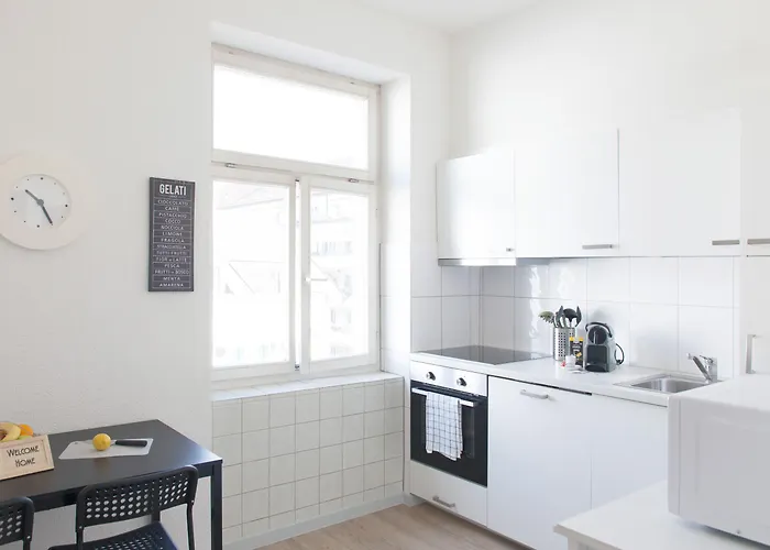 Apartamento Hitrental Seefeld - Kreuzstrasse Zurique